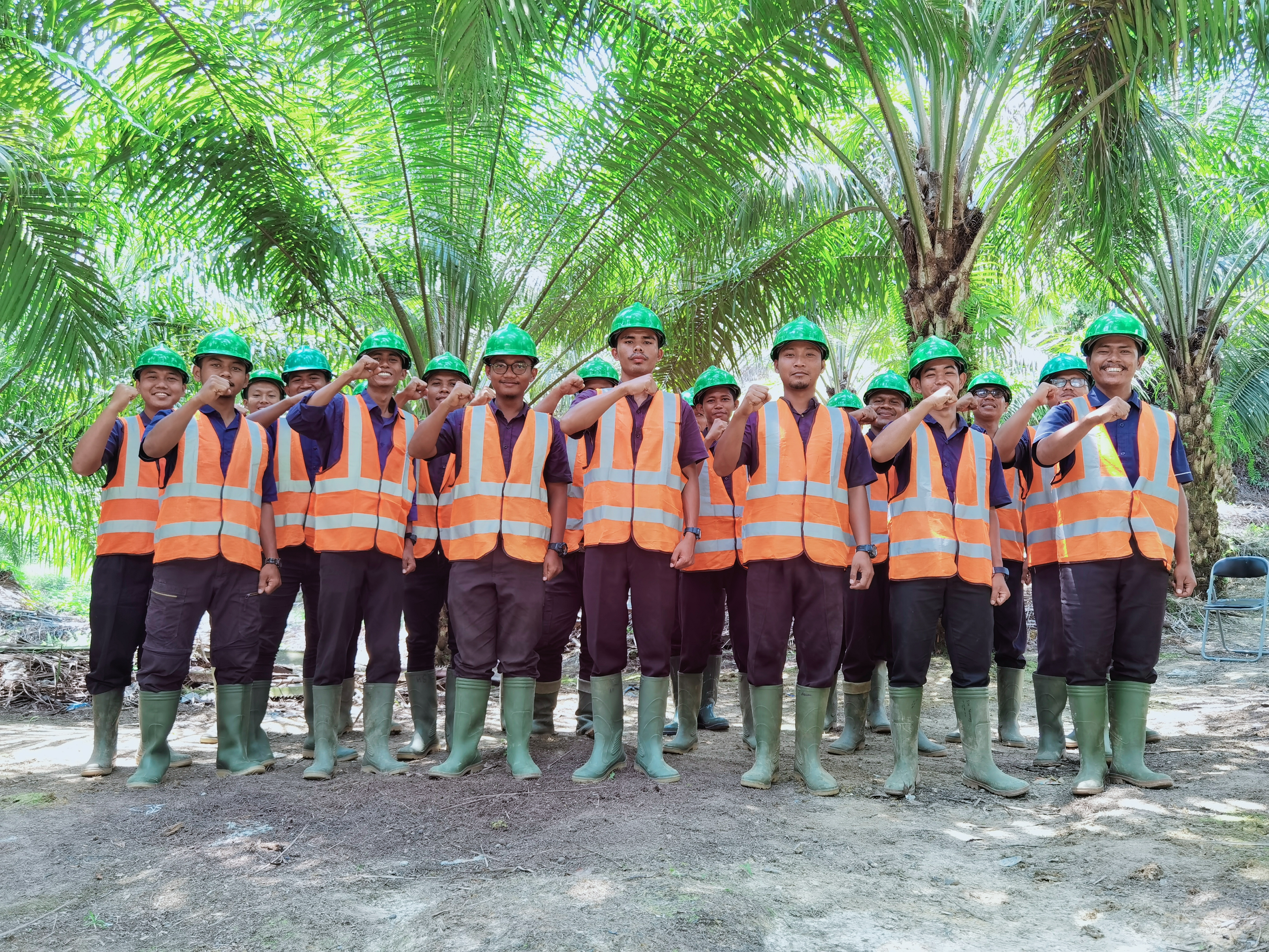 MENJADI PLANTER TERBAIK